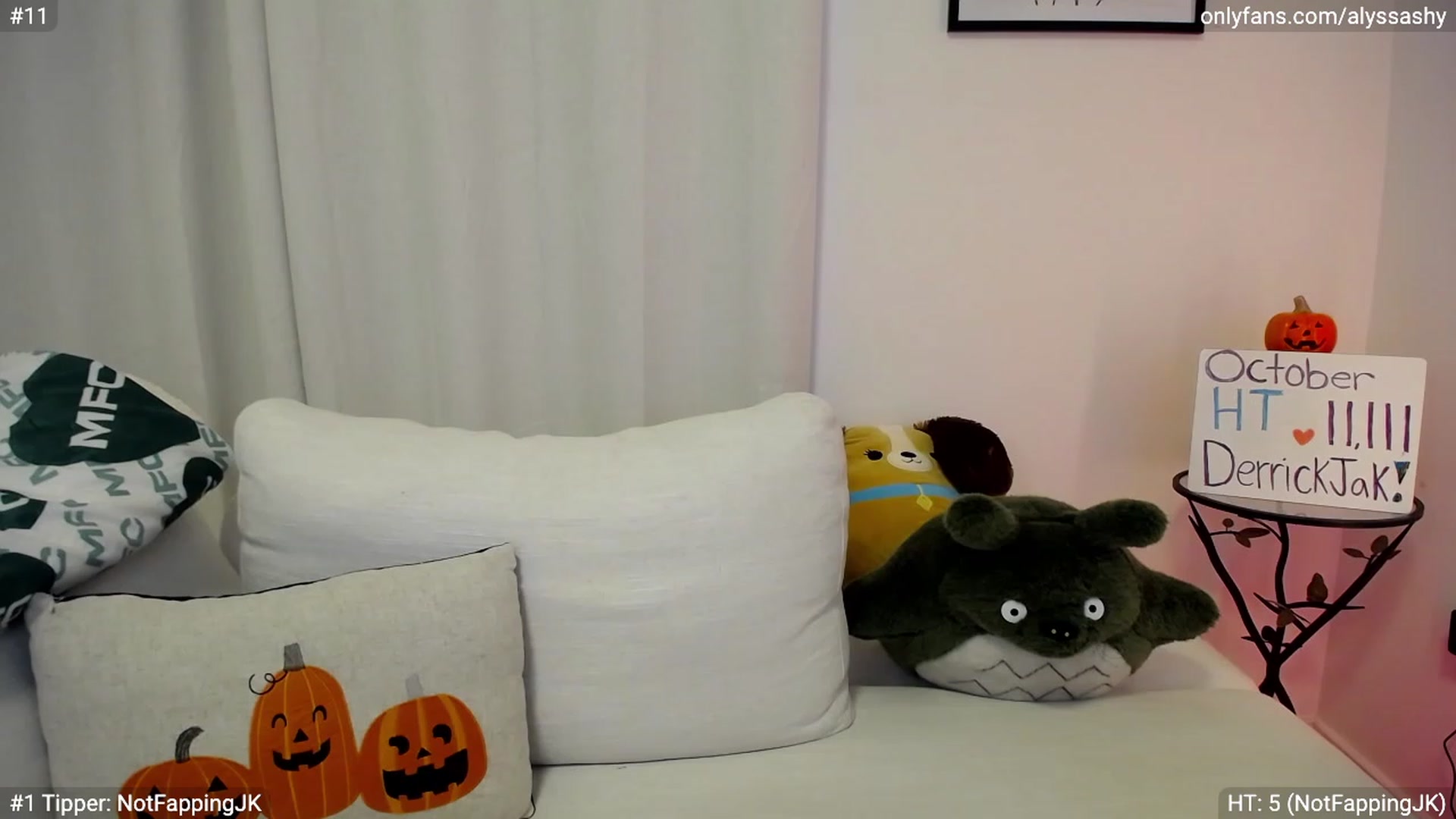Gallery image thumbnail from AlyssaShy's myfreecams stream on, 10/08/2023, 23:46 image 3 of 20