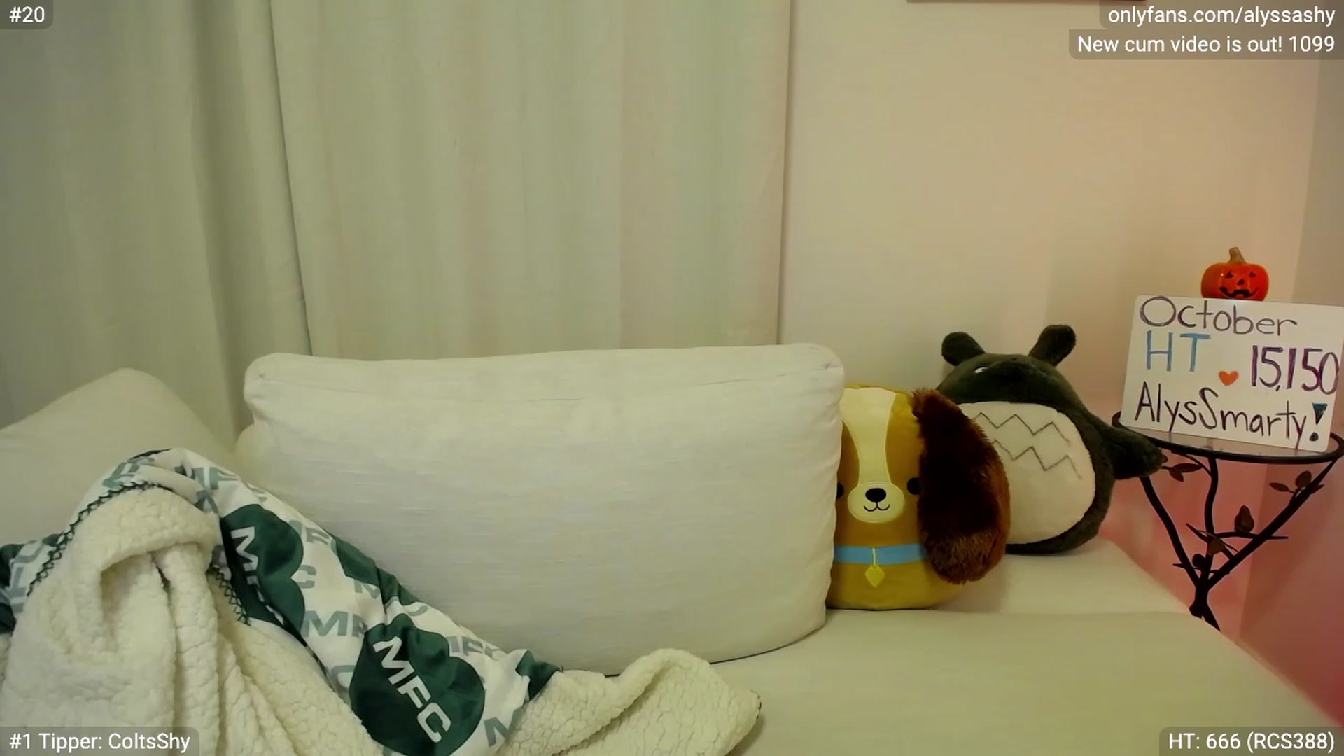 Gallery image thumbnail from AlyssaShy's myfreecams stream on, 10/14/2023, 01:39 image 2 of 20