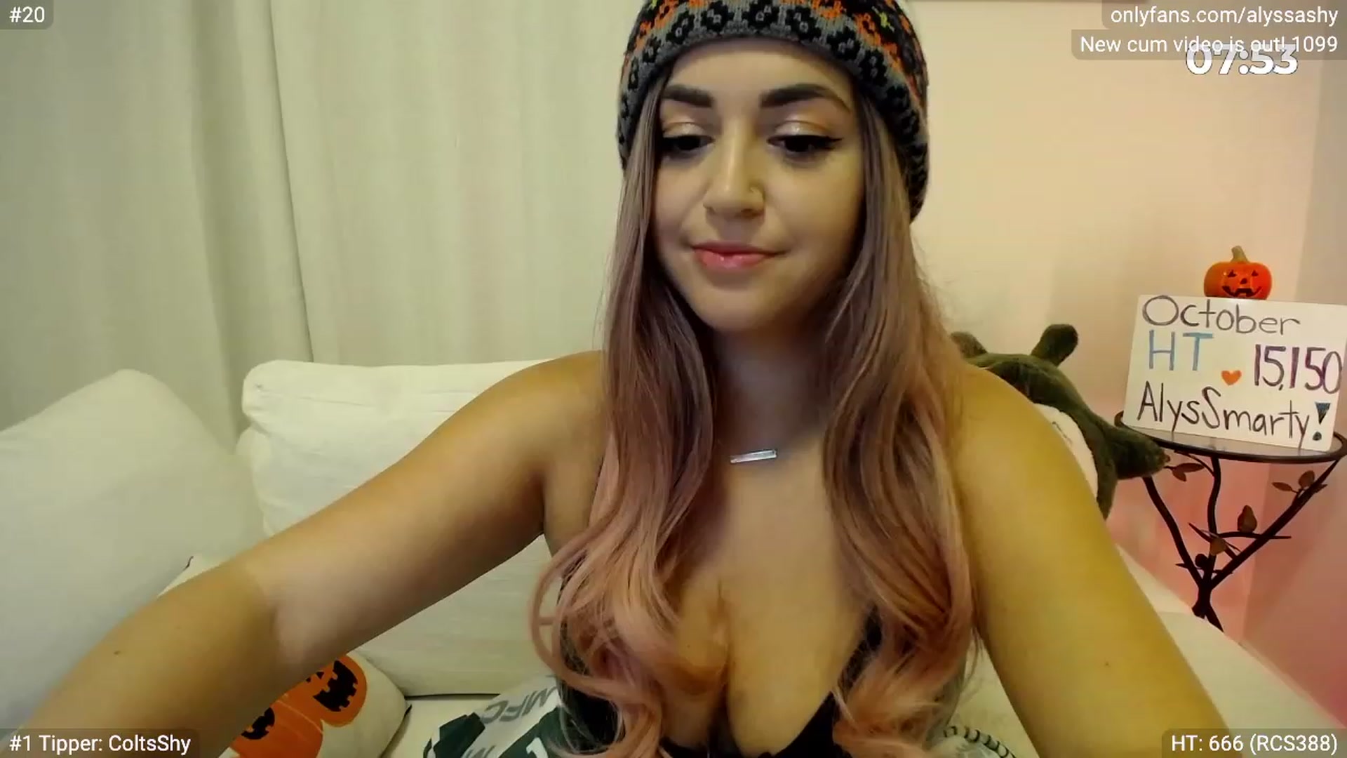 Gallery image thumbnail from AlyssaShy's myfreecams stream on, 10/14/2023, 01:39 image 1 of 20