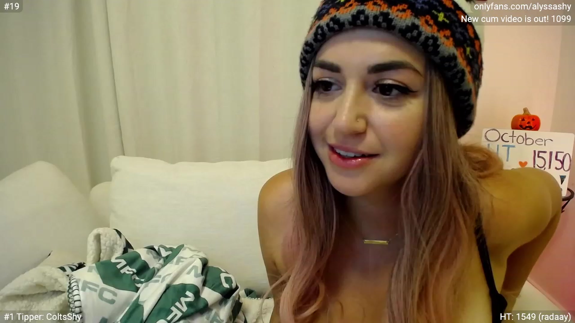 Gallery image thumbnail from AlyssaShy's myfreecams stream on, 10/14/2023, 04:19 image 5 of 20