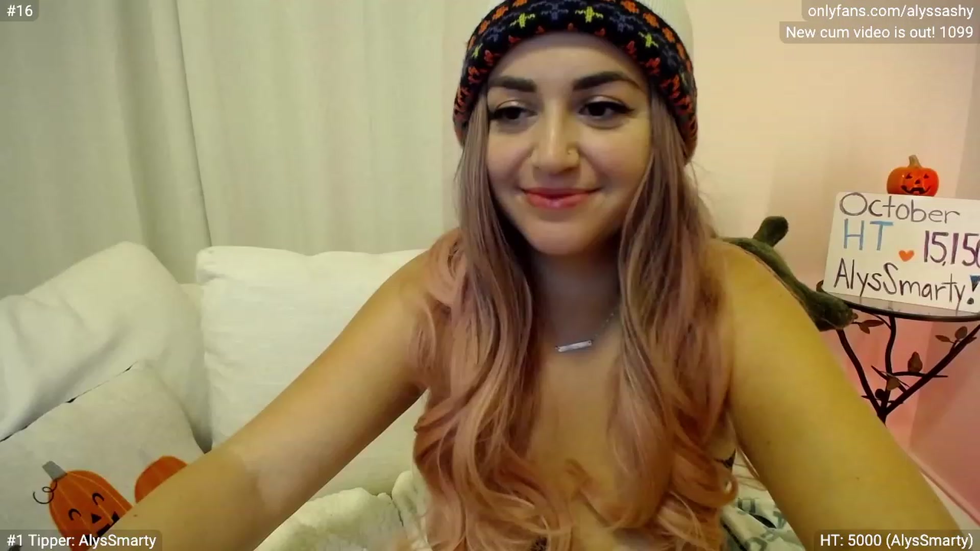 Gallery image thumbnail from AlyssaShy's myfreecams stream on, 10/14/2023, 05:06 image 7 of 20
