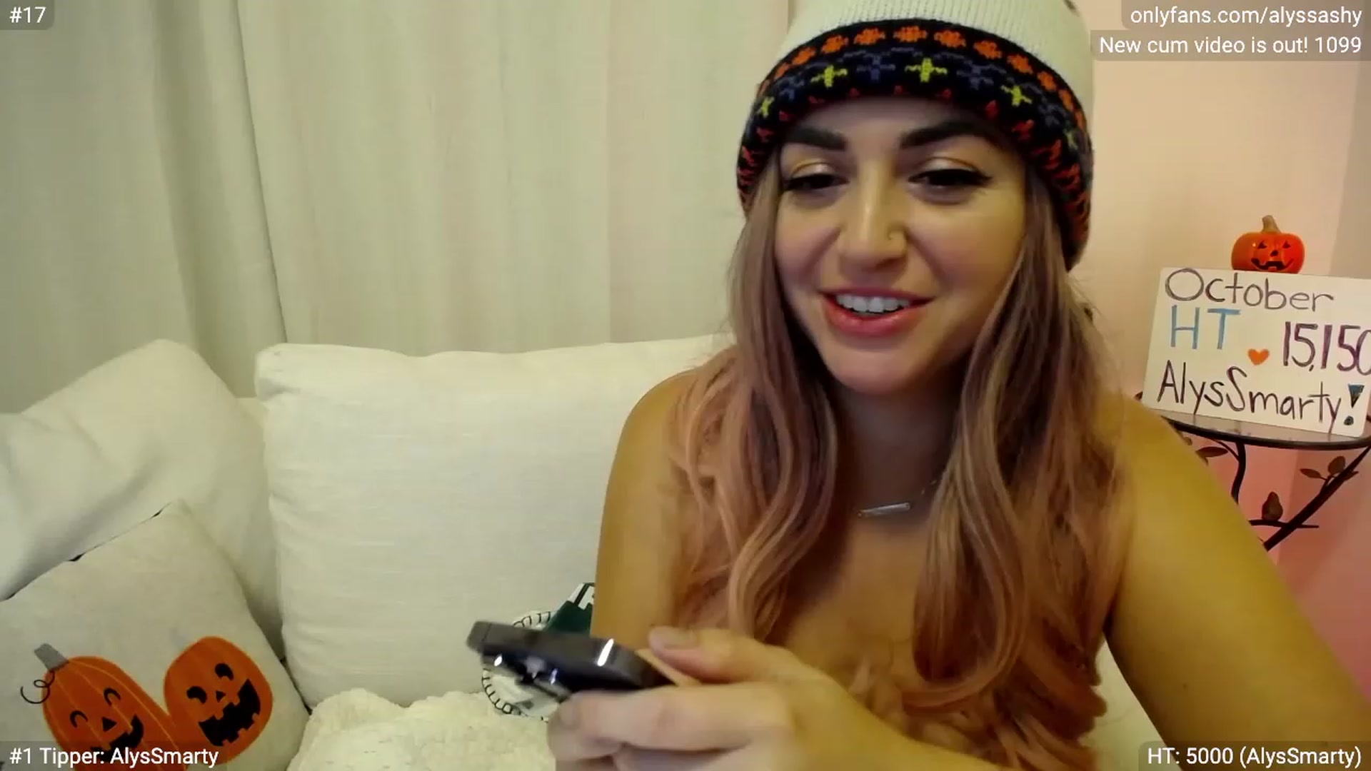 Gallery image thumbnail from AlyssaShy's myfreecams stream on, 10/14/2023, 05:06 image 18 of 20