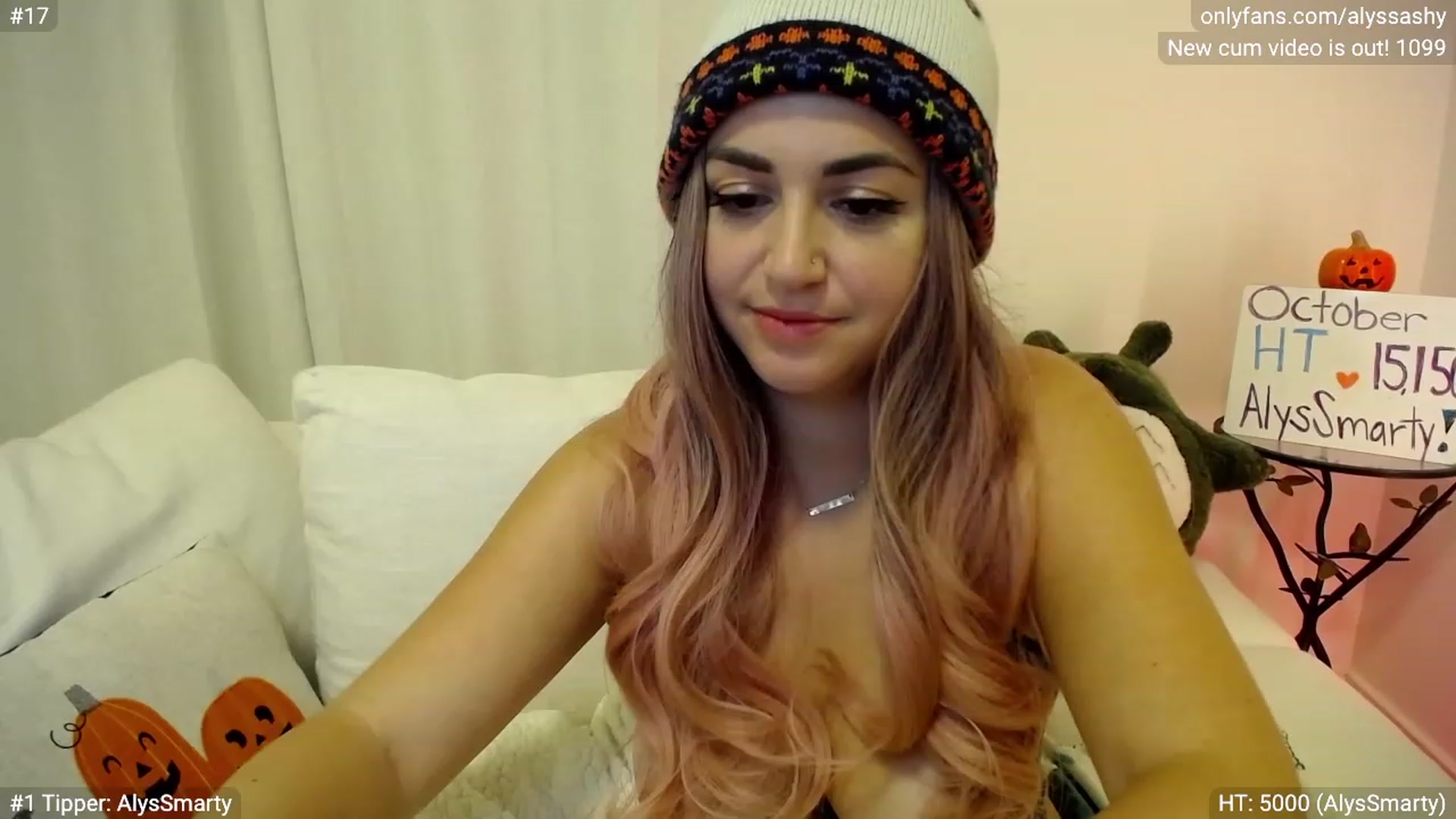 Gallery image thumbnail from AlyssaShy's myfreecams stream on, 10/14/2023, 05:06 image 8 of 20