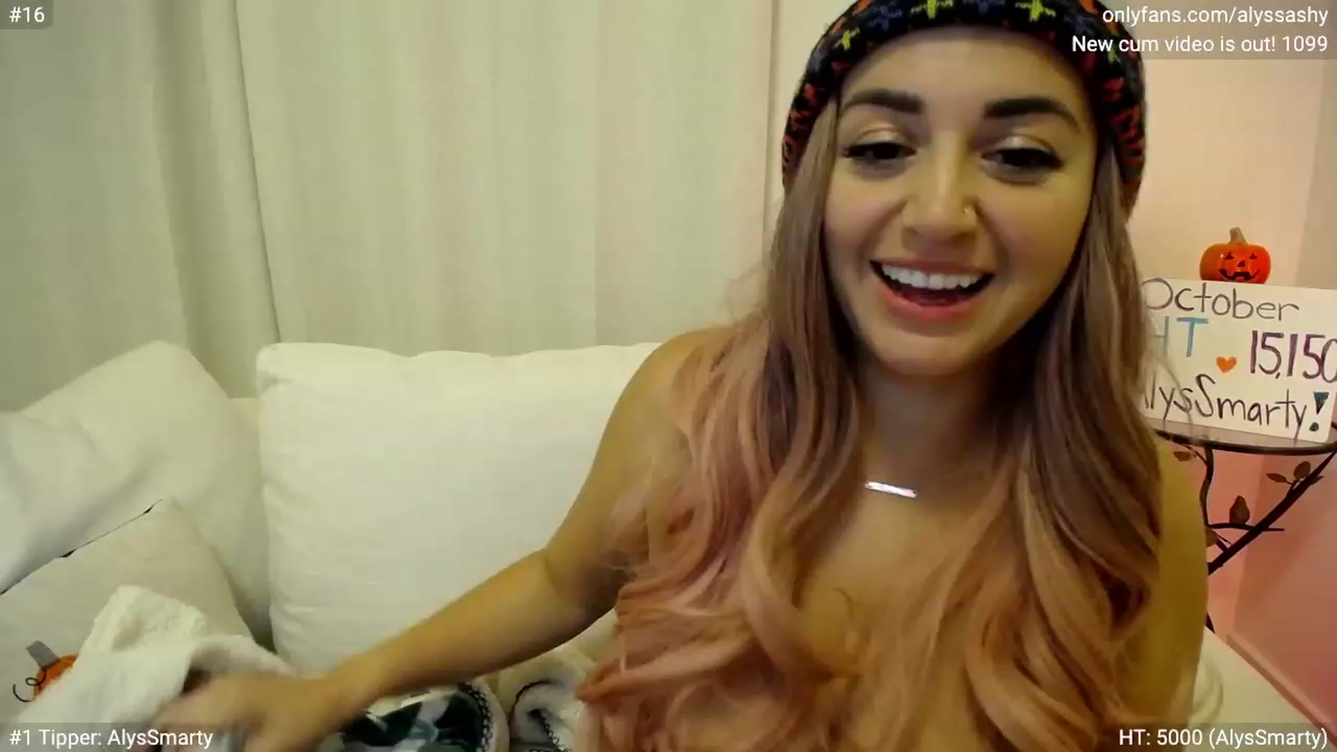 Gallery image thumbnail from AlyssaShy's myfreecams stream on, 10/14/2023, 05:50 image 5 of 20