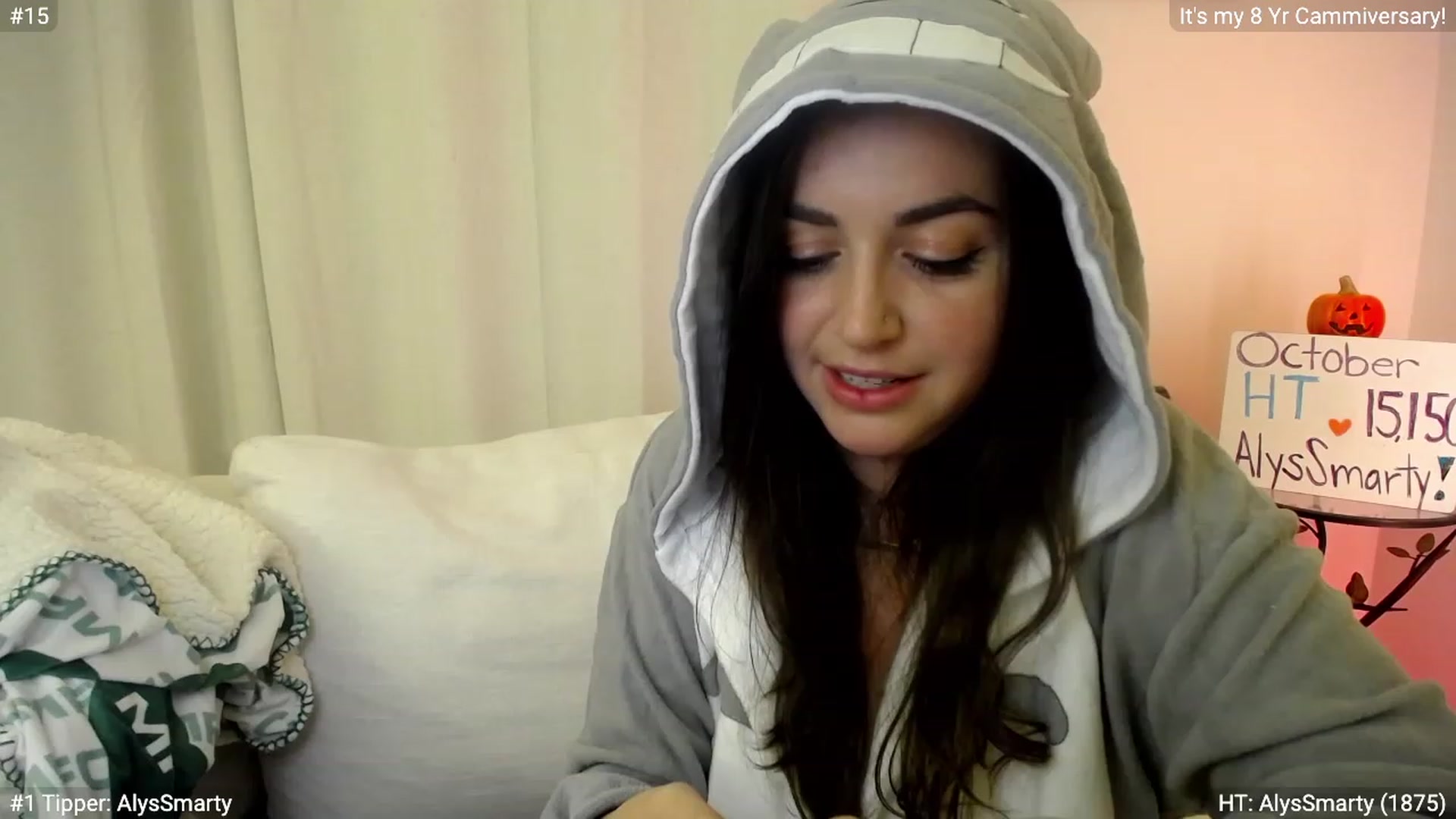 Gallery image thumbnail from AlyssaShy's myfreecams stream on, 10/15/2023, 03:57 image 17 of 20