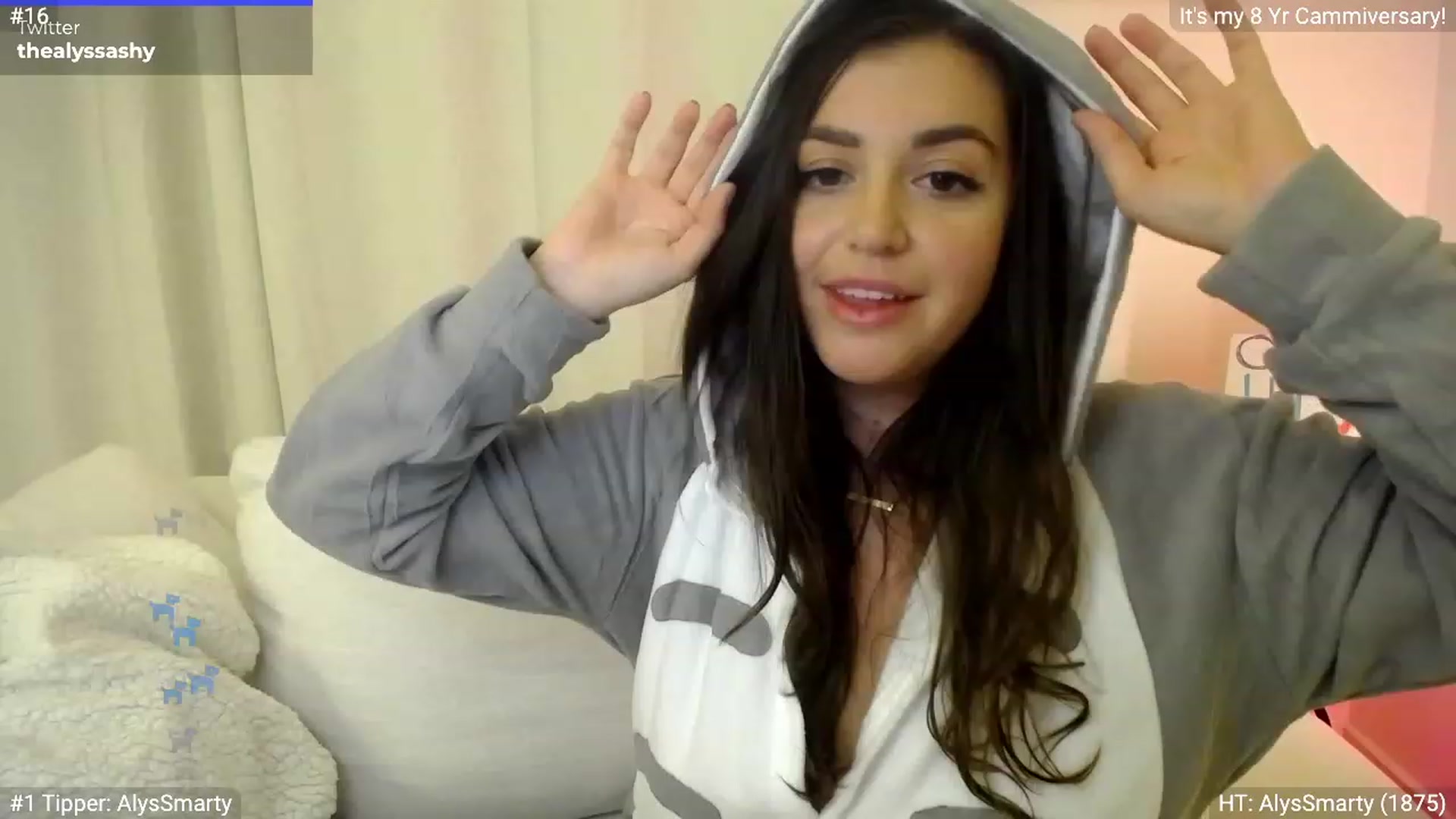 Gallery image thumbnail from AlyssaShy's myfreecams stream on, 10/15/2023, 03:57 image 16 of 20