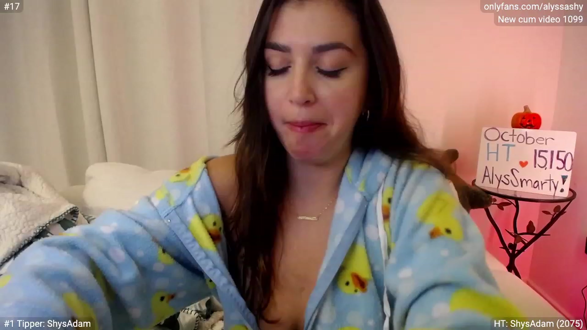 Gallery image thumbnail from AlyssaShy's myfreecams stream on, 10/18/2023, 04:41 image 8 of 20