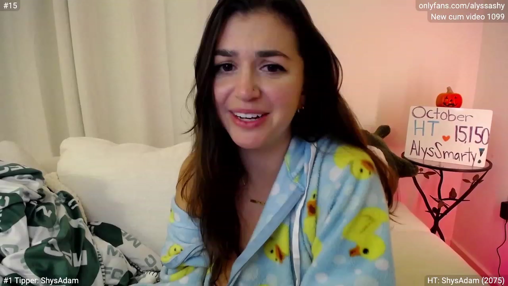 Gallery image thumbnail from AlyssaShy's myfreecams stream on, 10/18/2023, 05:43 image 10 of 20