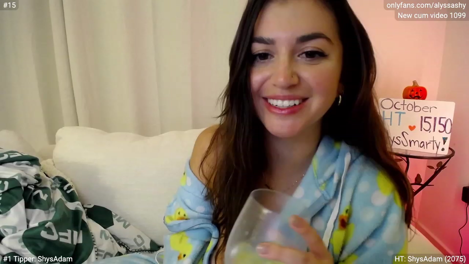 Gallery image thumbnail from AlyssaShy's myfreecams stream on, 10/18/2023, 05:43 image 12 of 20