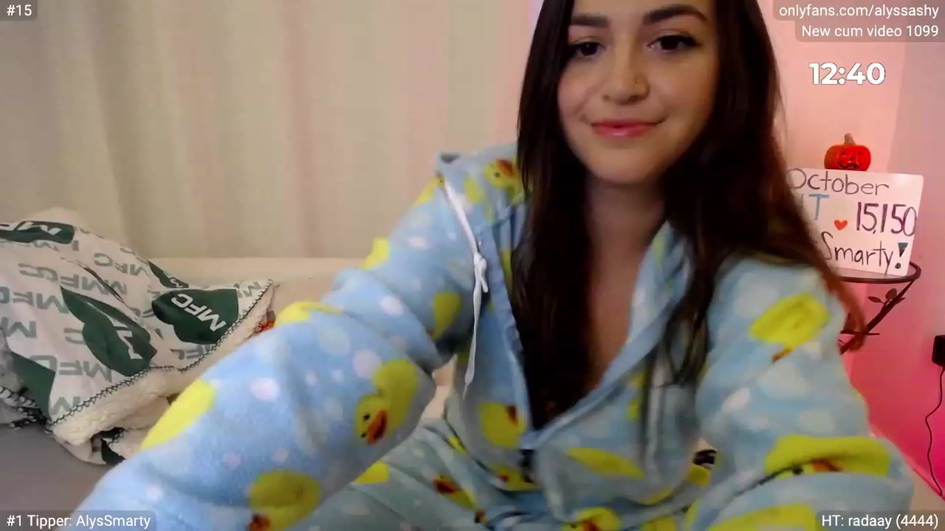 Gallery image thumbnail from AlyssaShy's myfreecams stream on, 10/19/2023, 21:51 image 19 of 20
