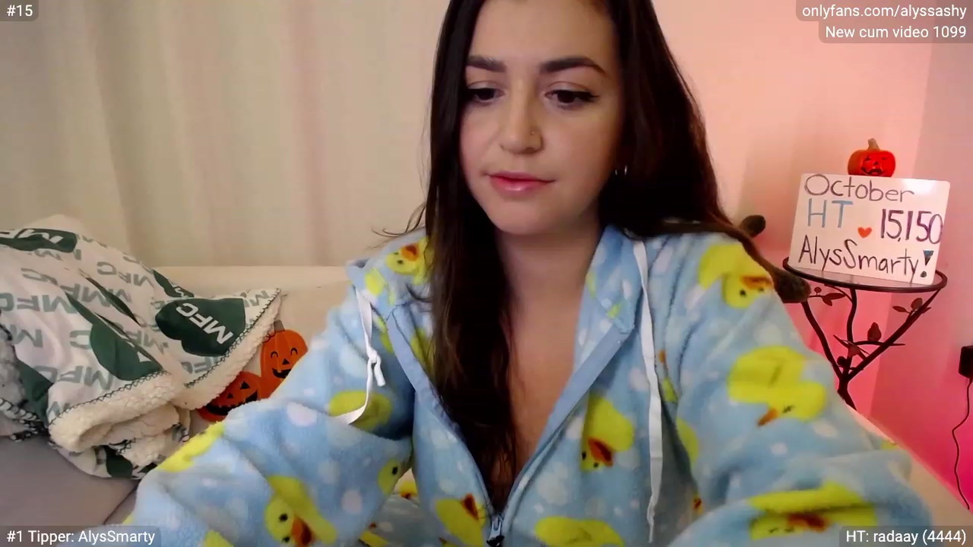 Gallery image thumbnail from AlyssaShy's myfreecams stream on, 10/19/2023, 23:17 image 1 of 20