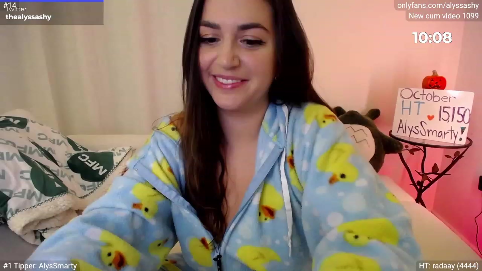 Gallery image thumbnail from AlyssaShy's myfreecams stream on, 10/19/2023, 23:17 image 5 of 20