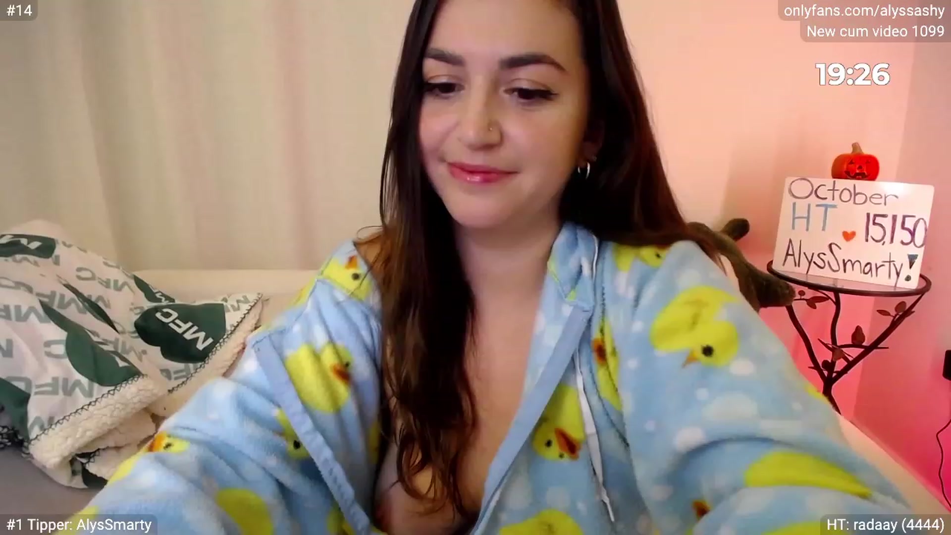 Gallery image thumbnail from AlyssaShy's myfreecams stream on, 10/19/2023, 23:17 image 20 of 20