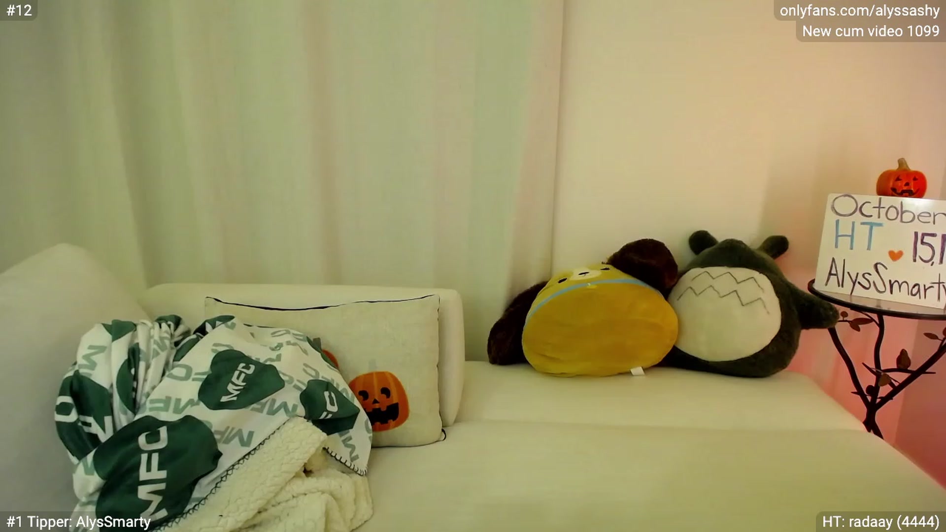 Gallery image thumbnail from AlyssaShy's myfreecams stream on, 10/20/2023, 03:30 image 4 of 20