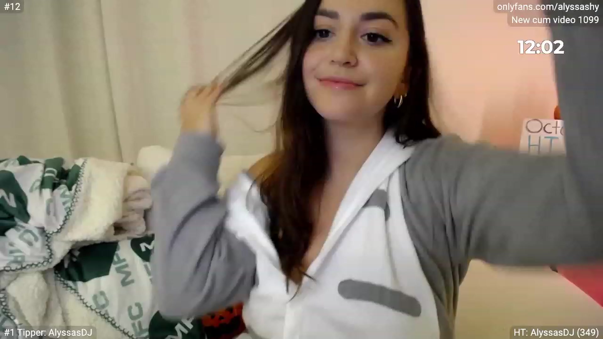 Gallery image thumbnail from AlyssaShy's myfreecams stream on, 10/20/2023, 20:48 image 15 of 20