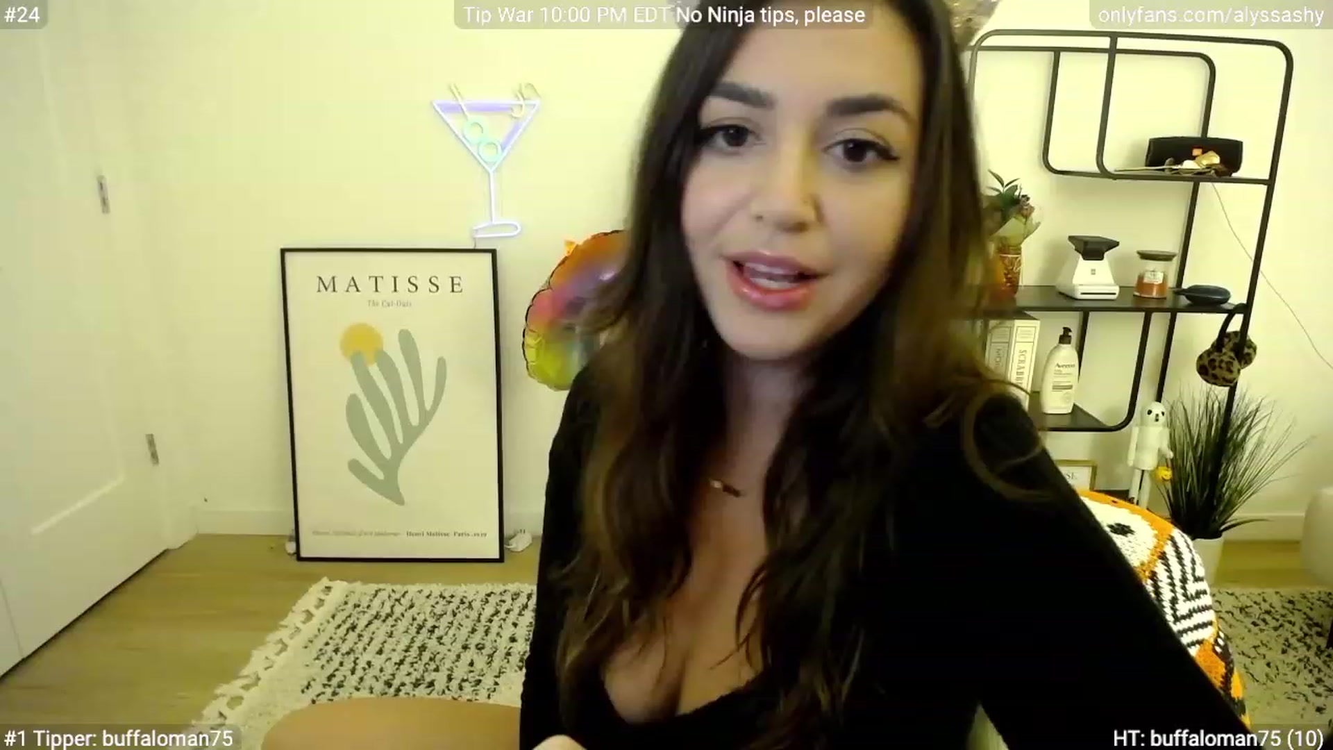 Gallery image thumbnail from AlyssaShy's myfreecams stream on, 10/28/2023, 02:01 image 2 of 20