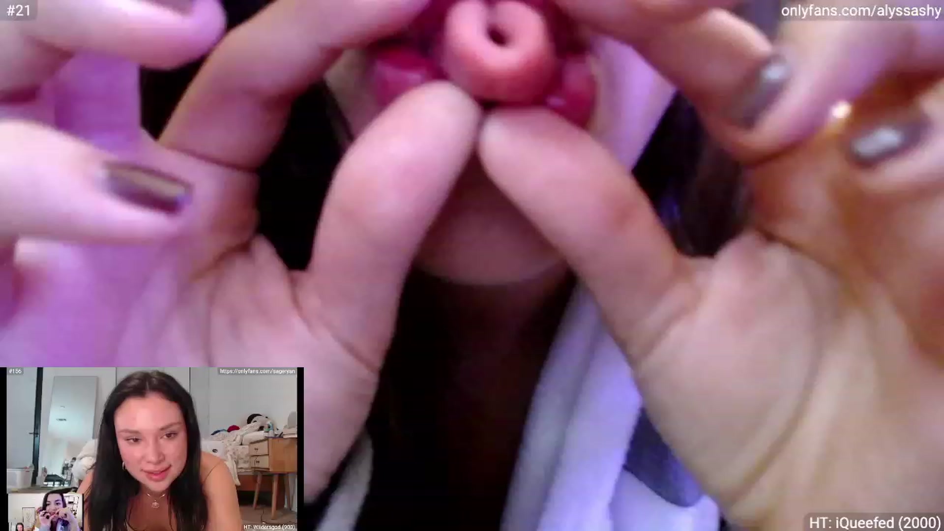 Gallery image thumbnail from AlyssaShy's myfreecams stream on, 10/29/2023, 04:56 image 15 of 20