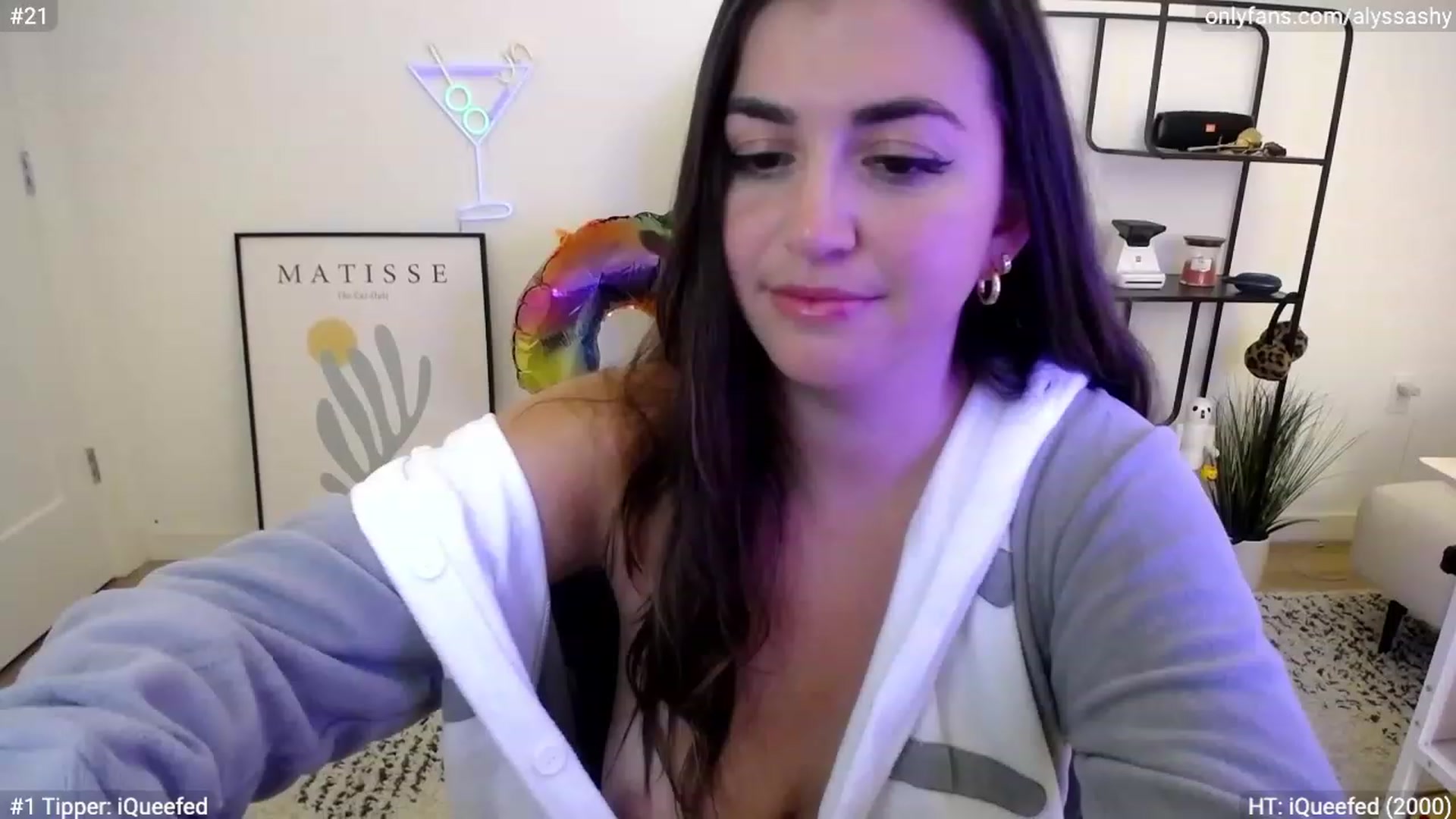 Gallery image thumbnail from AlyssaShy's myfreecams stream on, 10/29/2023, 05:20 image 20 of 20