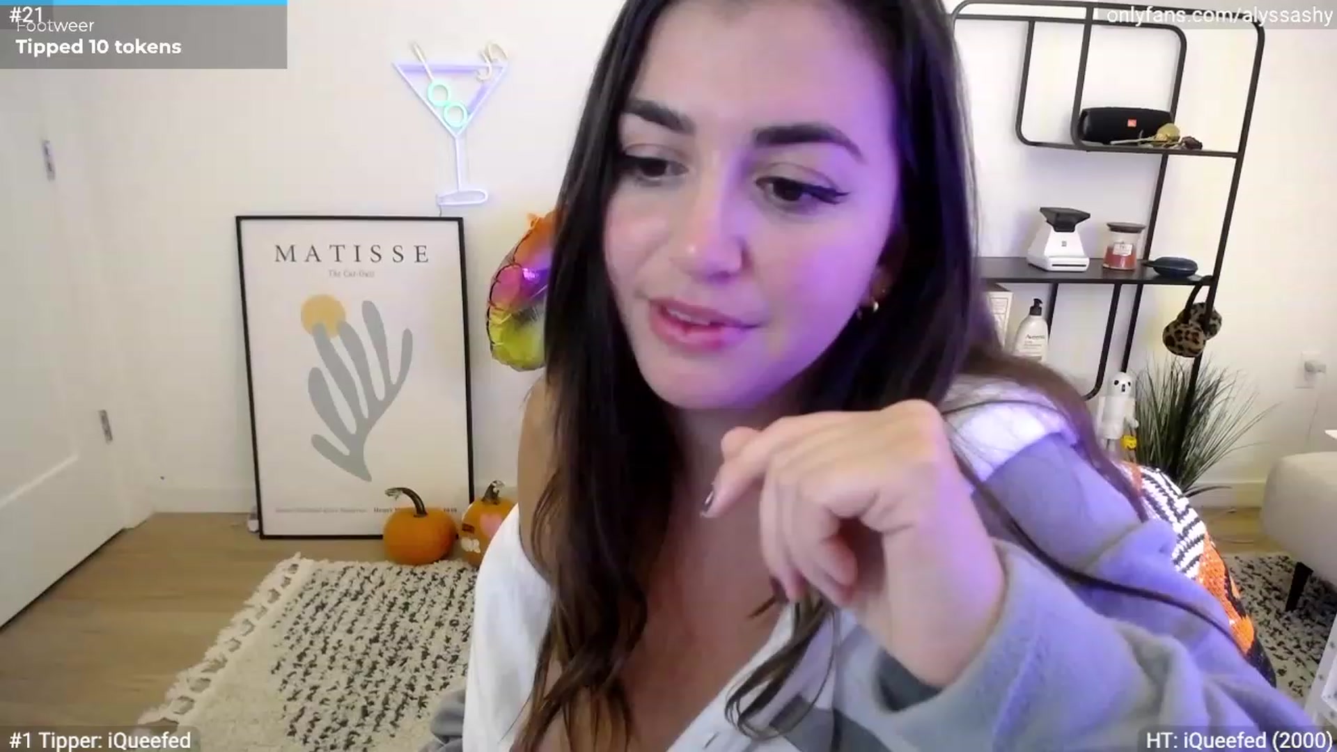 Gallery image thumbnail from AlyssaShy's myfreecams stream on, 10/29/2023, 05:20 image 14 of 20