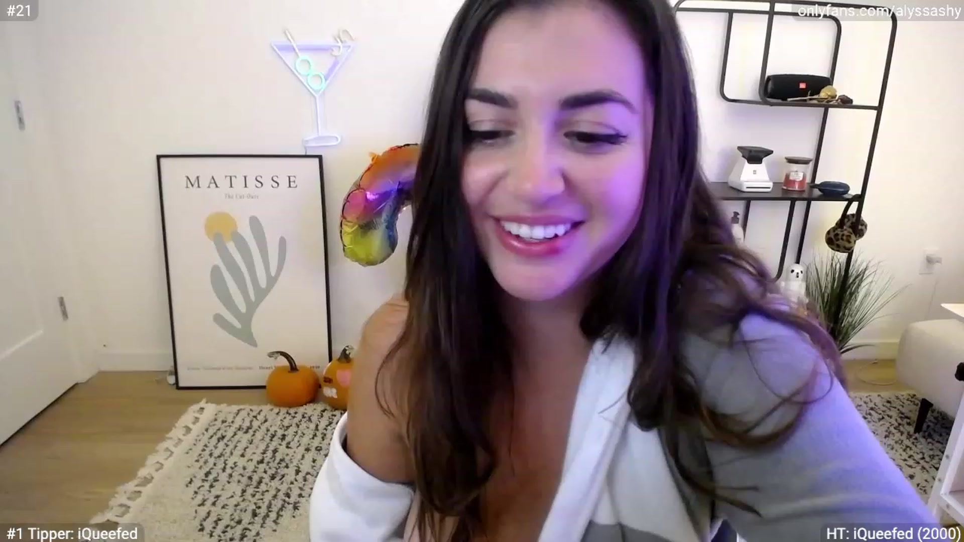 Gallery image thumbnail from AlyssaShy's myfreecams stream on, 10/29/2023, 05:20 image 18 of 20