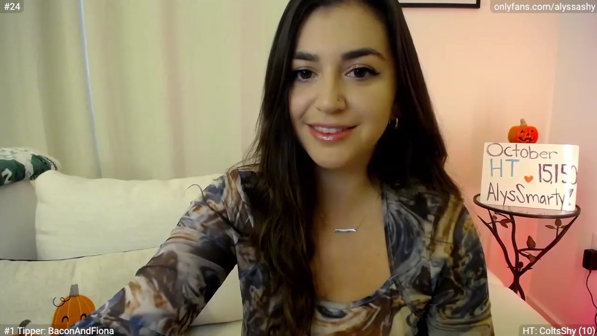 Gallery image thumbnail from AlyssaShy's myfreecams stream on, 10/30/2023, 20:31 image 5 of 20
