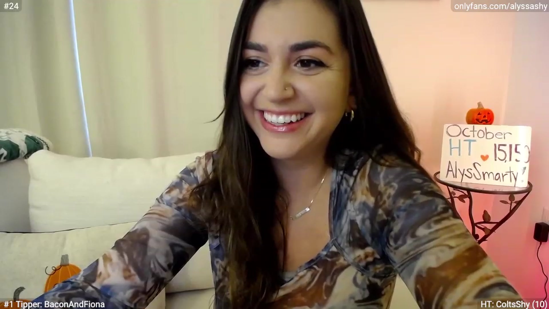 Gallery image thumbnail from AlyssaShy's myfreecams stream on, 10/30/2023, 20:31 image 3 of 20