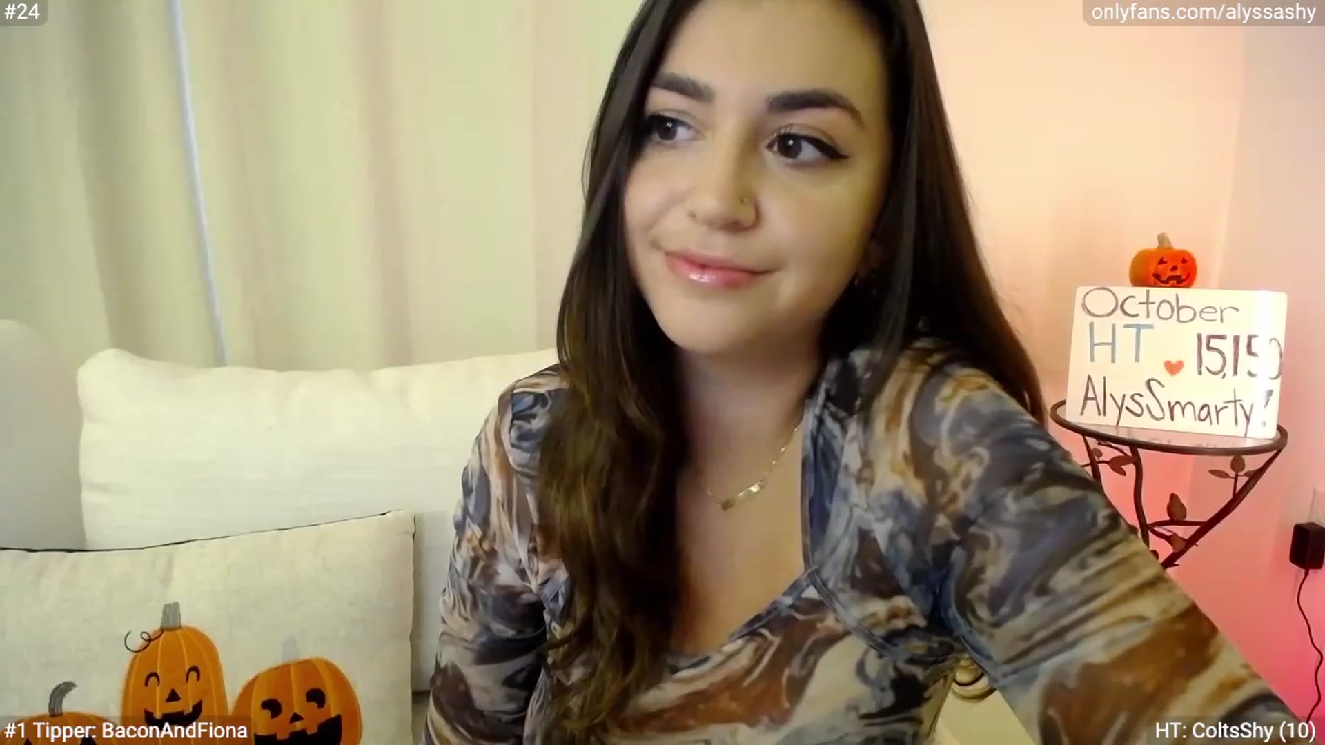 Gallery image thumbnail from AlyssaShy's myfreecams stream on, 10/30/2023, 20:31 image 12 of 20