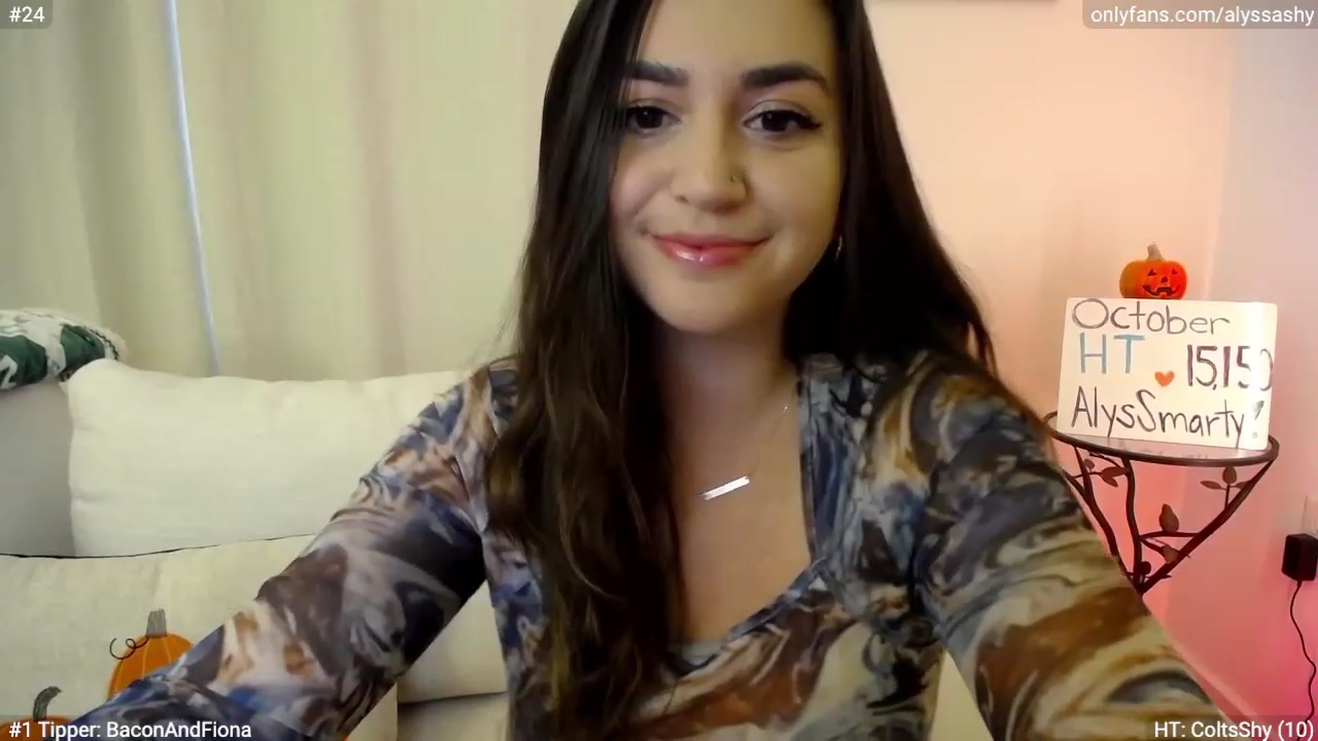 Gallery image thumbnail from AlyssaShy's myfreecams stream on, 10/30/2023, 20:31 image 4 of 20