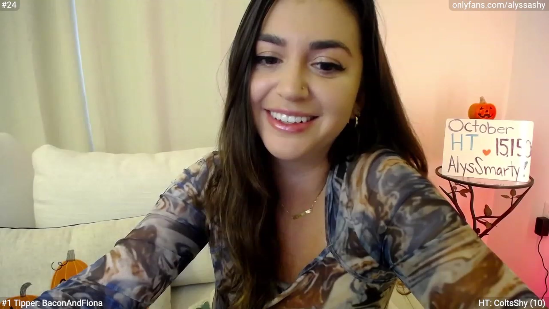 Gallery image thumbnail from AlyssaShy's myfreecams stream on, 10/30/2023, 20:31 image 13 of 20