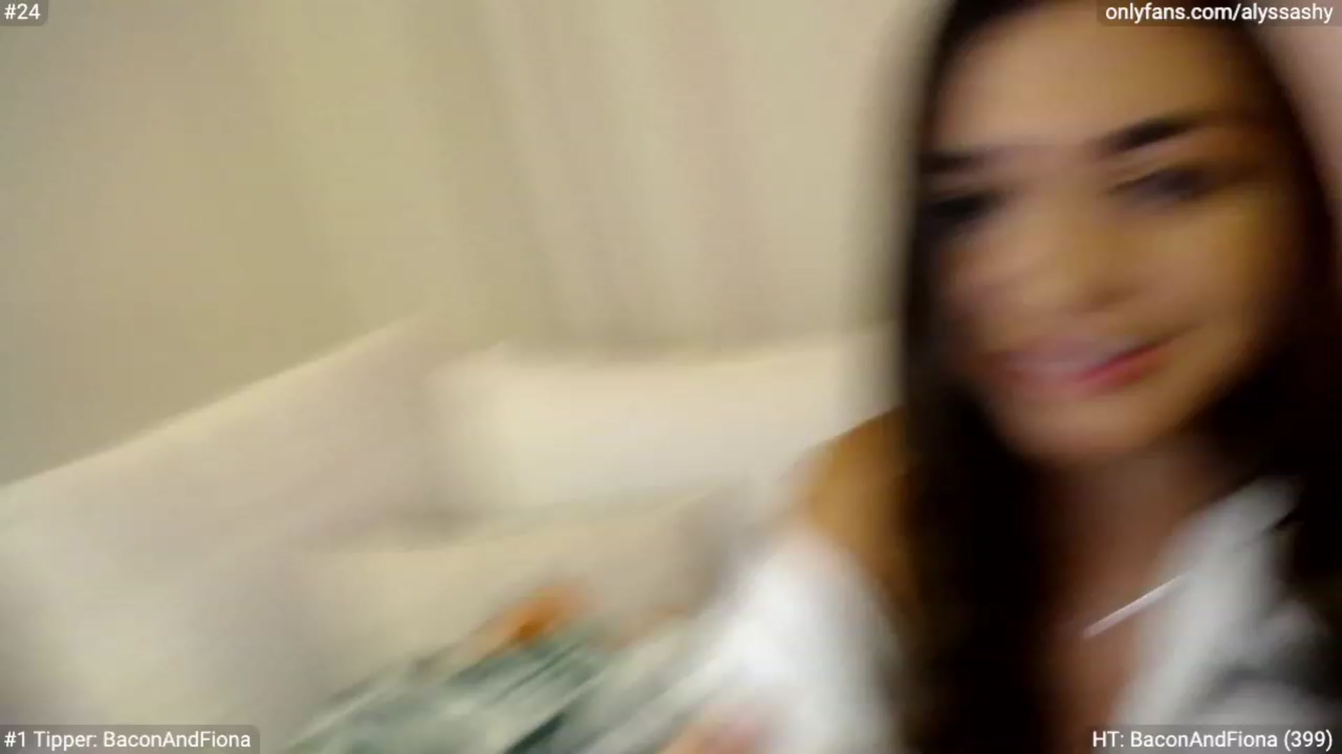 Gallery image thumbnail from AlyssaShy's myfreecams stream on, 10/30/2023, 22:59 image 4 of 20