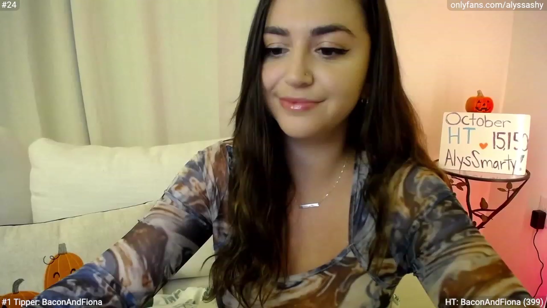 Gallery image thumbnail from AlyssaShy's myfreecams stream on, 10/30/2023, 22:59 image 8 of 20