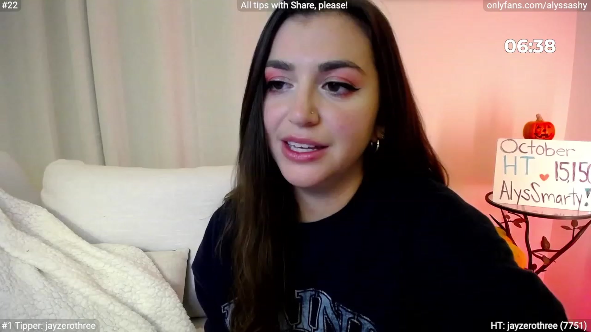 Gallery image thumbnail from AlyssaShy's myfreecams stream on, 11/01/2023, 05:50 image 1 of 20
