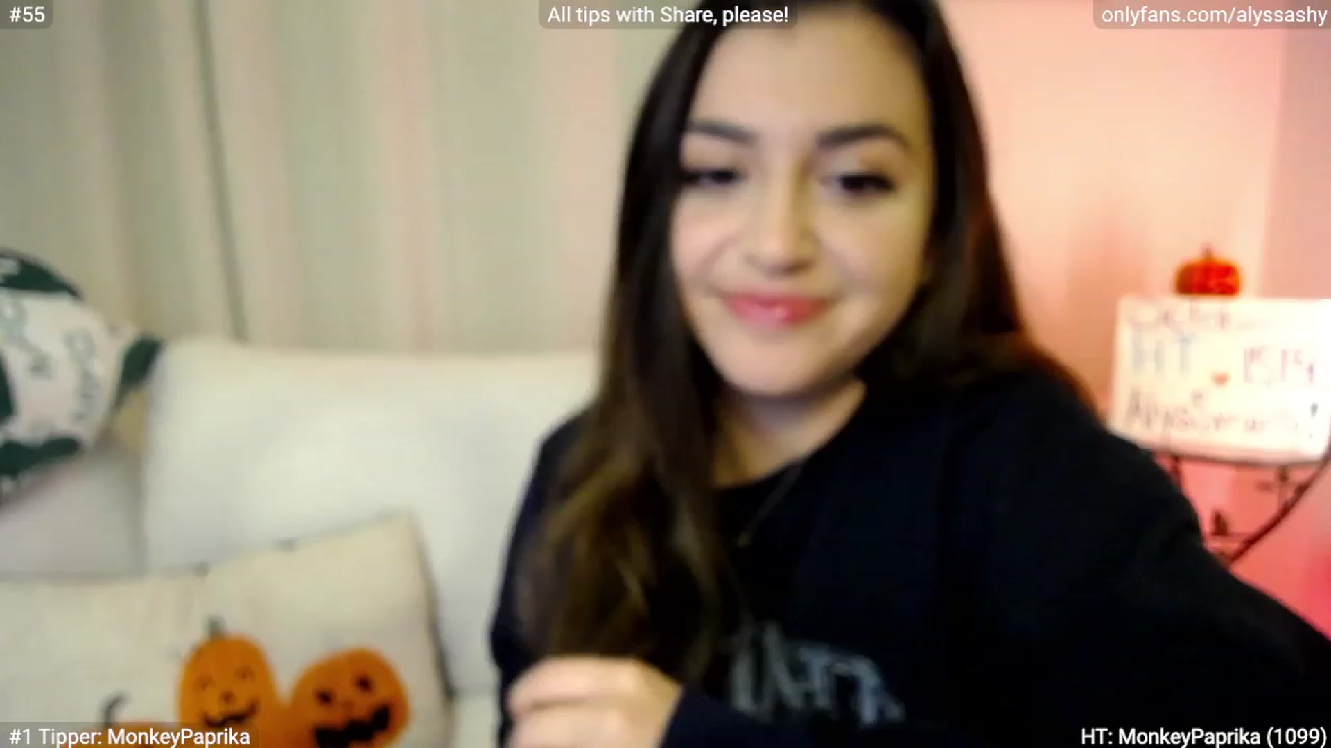 Gallery image thumbnail from AlyssaShy's myfreecams stream on, 11/01/2023, 23:32 image 3 of 20