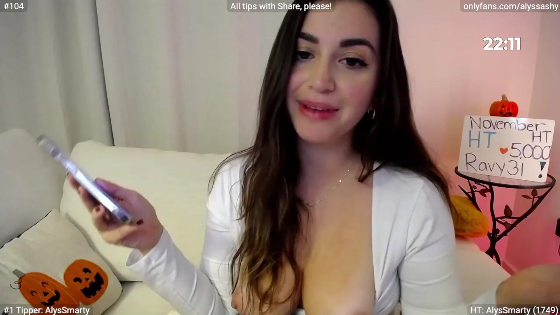 Gallery image thumbnail from AlyssaShy's myfreecams stream on, 11/04/2023, 05:54 image 15 of 20