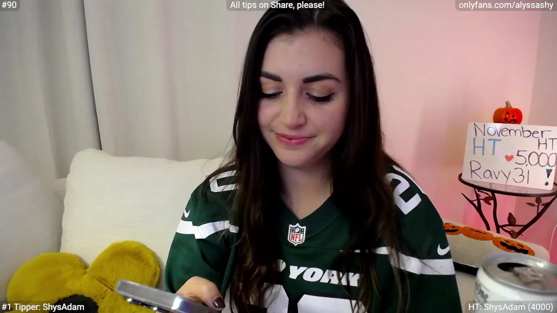 Gallery image thumbnail from AlyssaShy's myfreecams stream on, 11/07/2023, 06:11 image 7 of 20