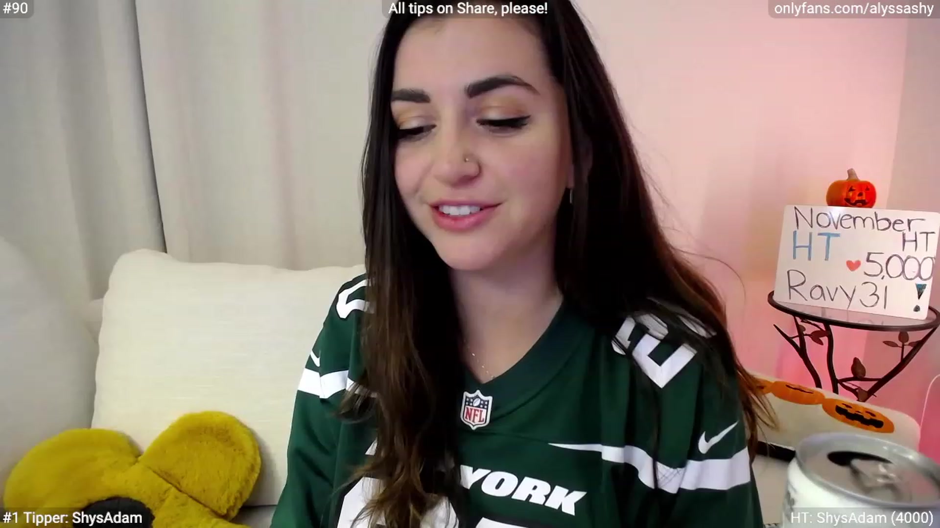 Gallery image thumbnail from AlyssaShy's myfreecams stream on, 11/07/2023, 06:11 image 15 of 20