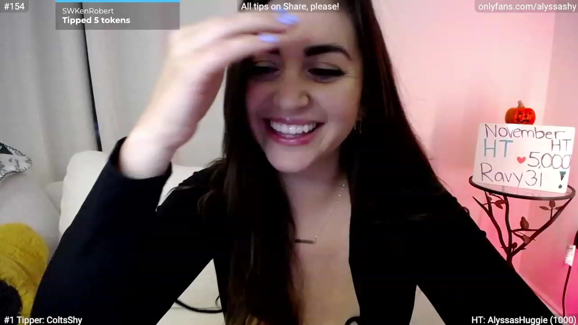 Gallery image thumbnail from AlyssaShy's myfreecams stream on, 11/11/2023, 03:44 image 1 of 20