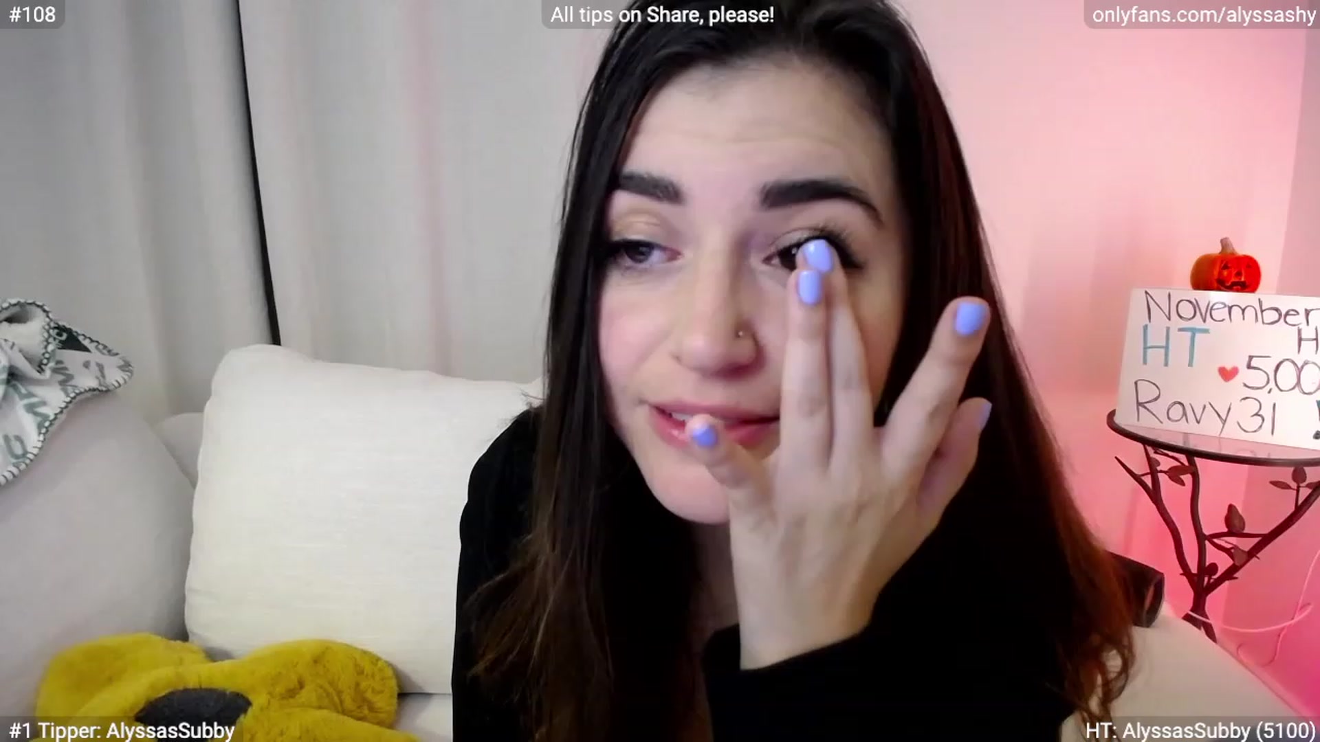 Gallery image thumbnail from AlyssaShy's myfreecams stream on, 11/11/2023, 07:33 image 17 of 20