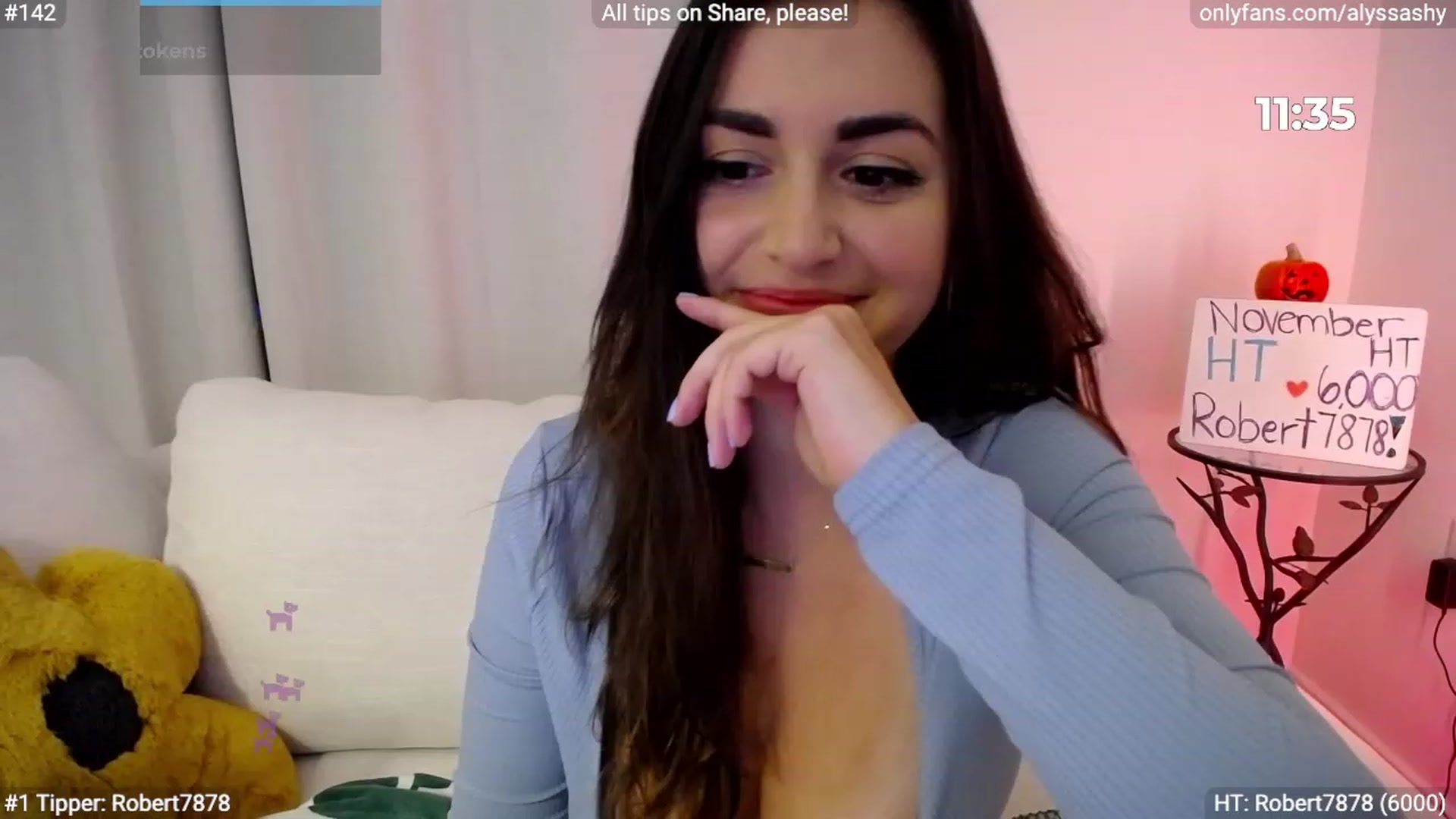 Gallery image thumbnail from AlyssaShy's myfreecams stream on, 11/18/2023, 03:22 image 5 of 20