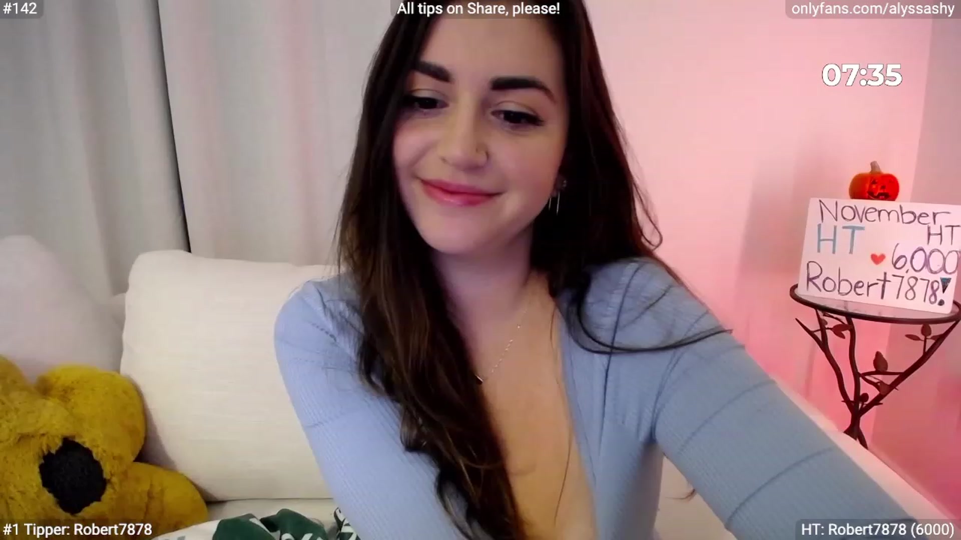 Gallery image thumbnail from AlyssaShy's myfreecams stream on, 11/18/2023, 03:22 image 10 of 20