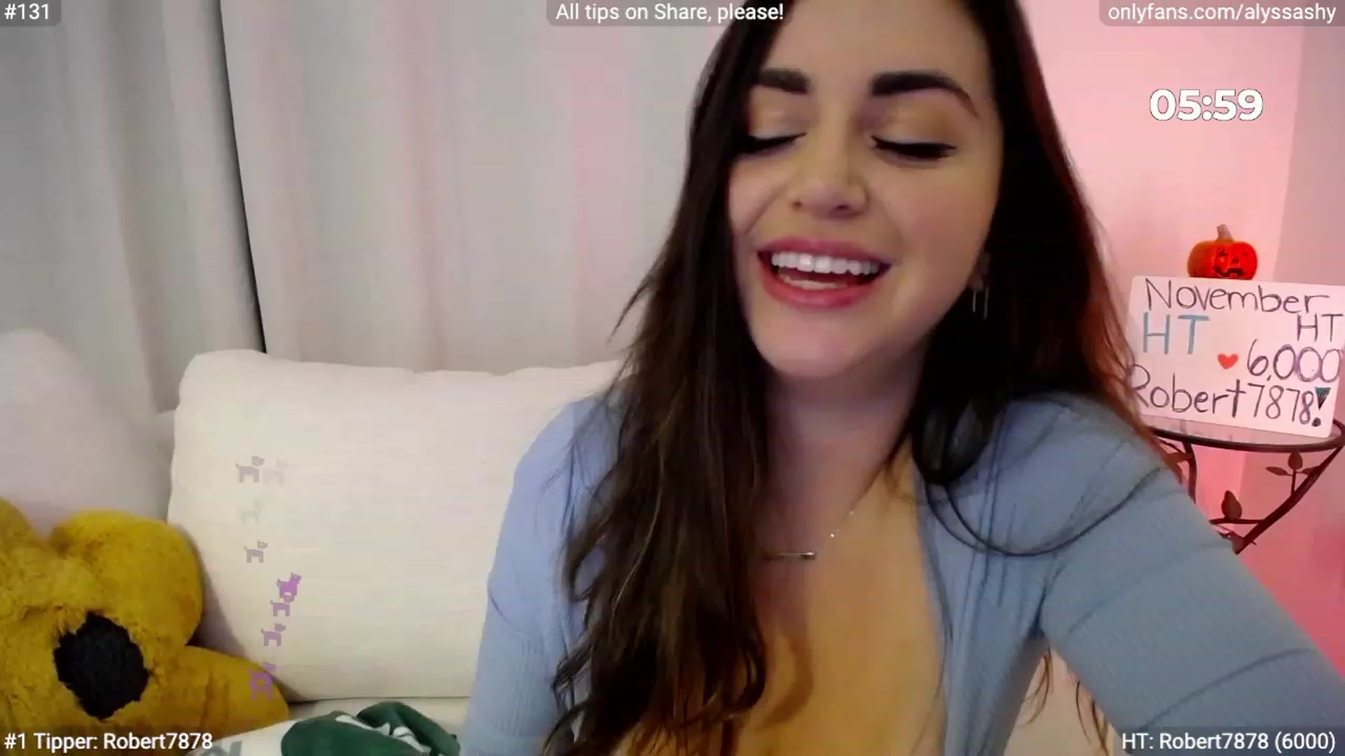 Gallery image thumbnail from AlyssaShy's myfreecams stream on, 11/18/2023, 03:22 image 12 of 20
