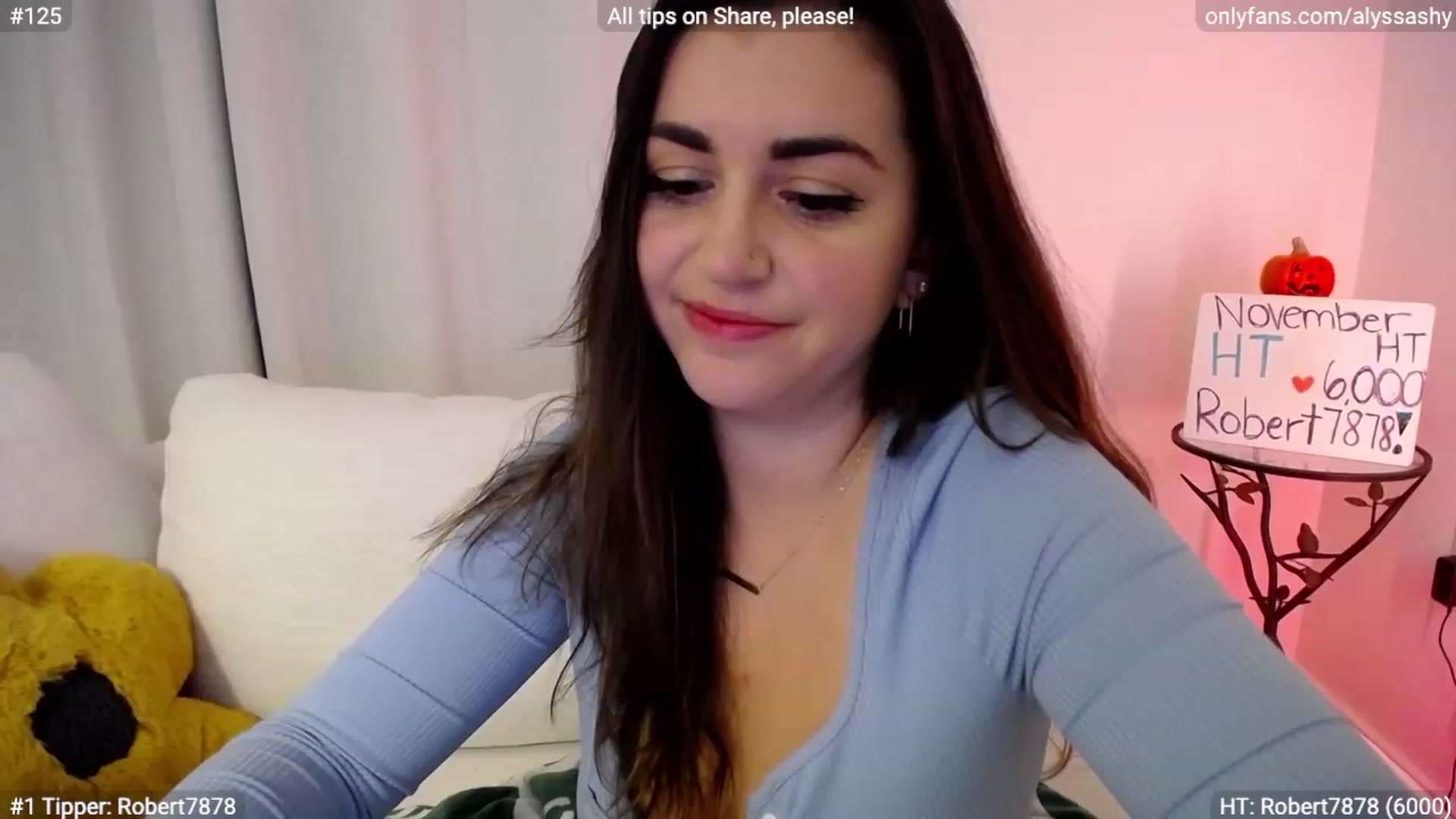 Gallery image thumbnail from AlyssaShy's myfreecams stream on, 11/18/2023, 07:02 image 9 of 20