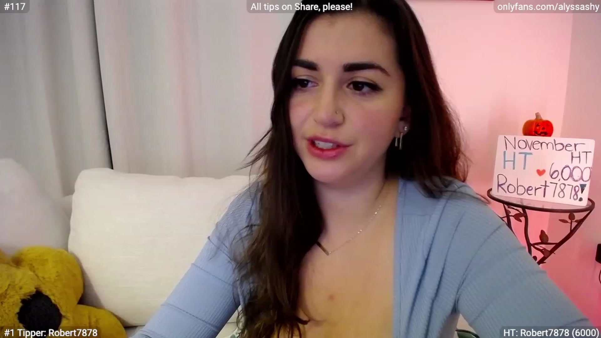Gallery image thumbnail from AlyssaShy's myfreecams stream on, 11/18/2023, 07:02 image 17 of 20