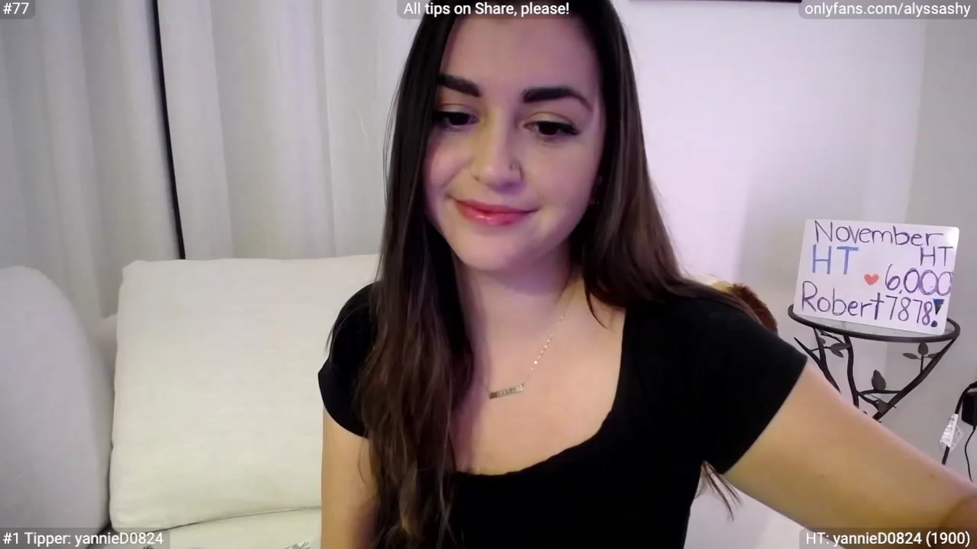 Gallery image thumbnail from AlyssaShy's myfreecams stream on, 11/22/2023, 24:40 image 12 of 20