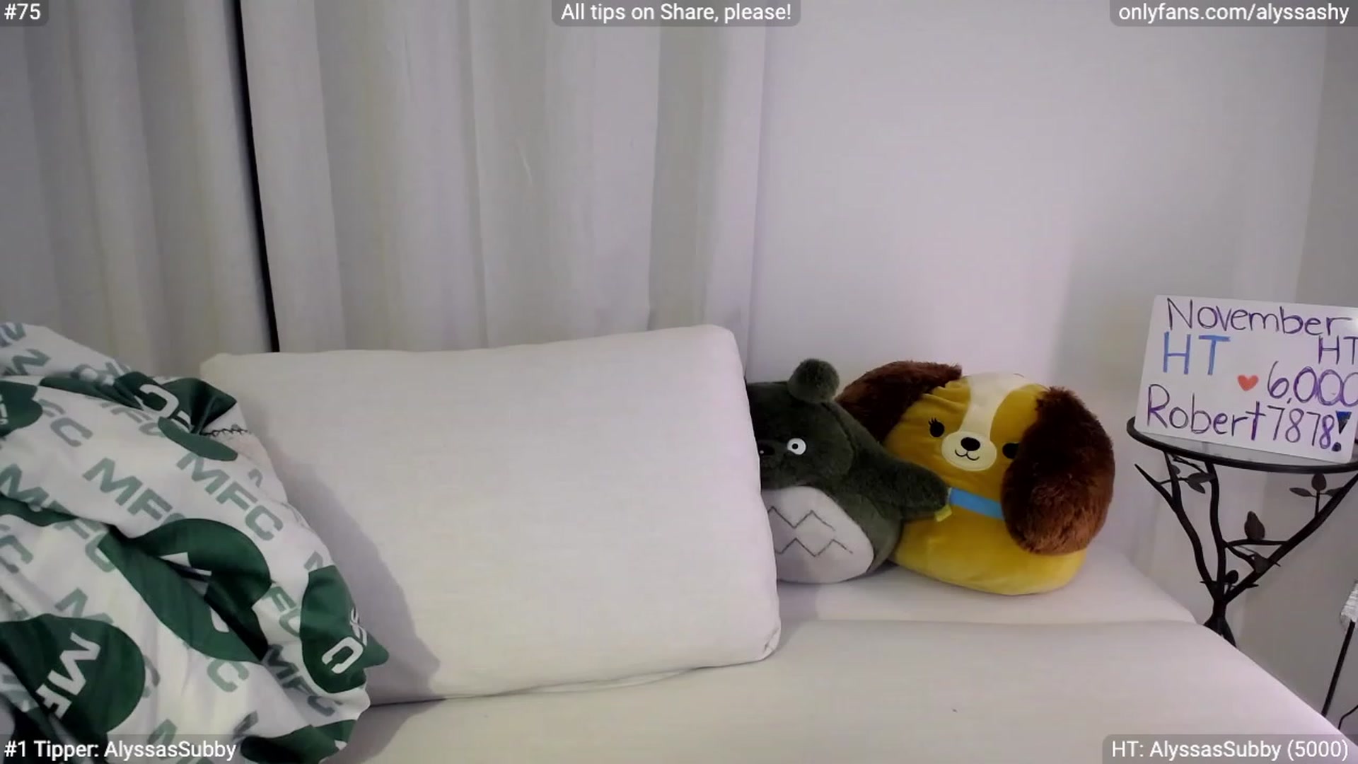 Gallery image thumbnail from AlyssaShy's myfreecams stream on, 11/22/2023, 02:36 image 17 of 20