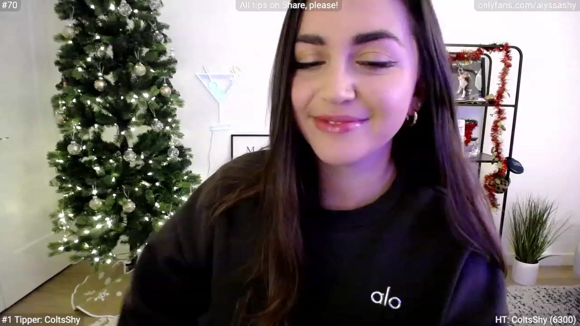 Gallery image thumbnail from AlyssaShy's myfreecams stream on, 11/23/2023, 24:13 image 20 of 20