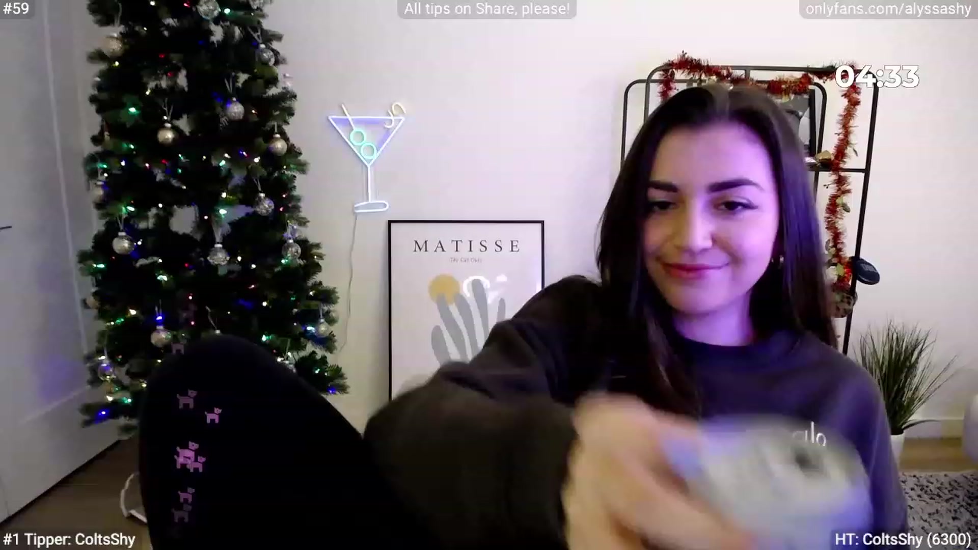 Gallery image thumbnail from AlyssaShy's myfreecams stream on, 11/23/2023, 03:27 image 12 of 20