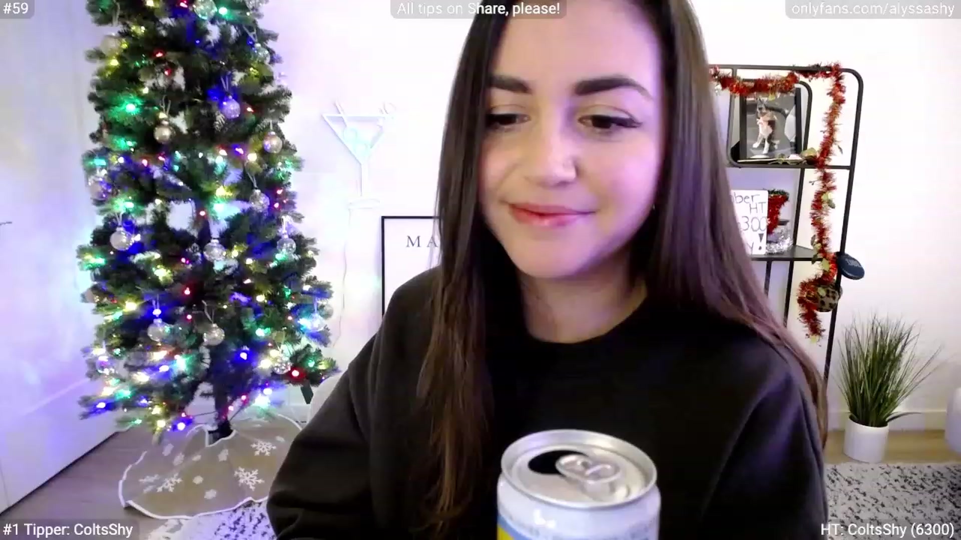 Gallery image thumbnail from AlyssaShy's myfreecams stream on, 11/23/2023, 03:27 image 17 of 20