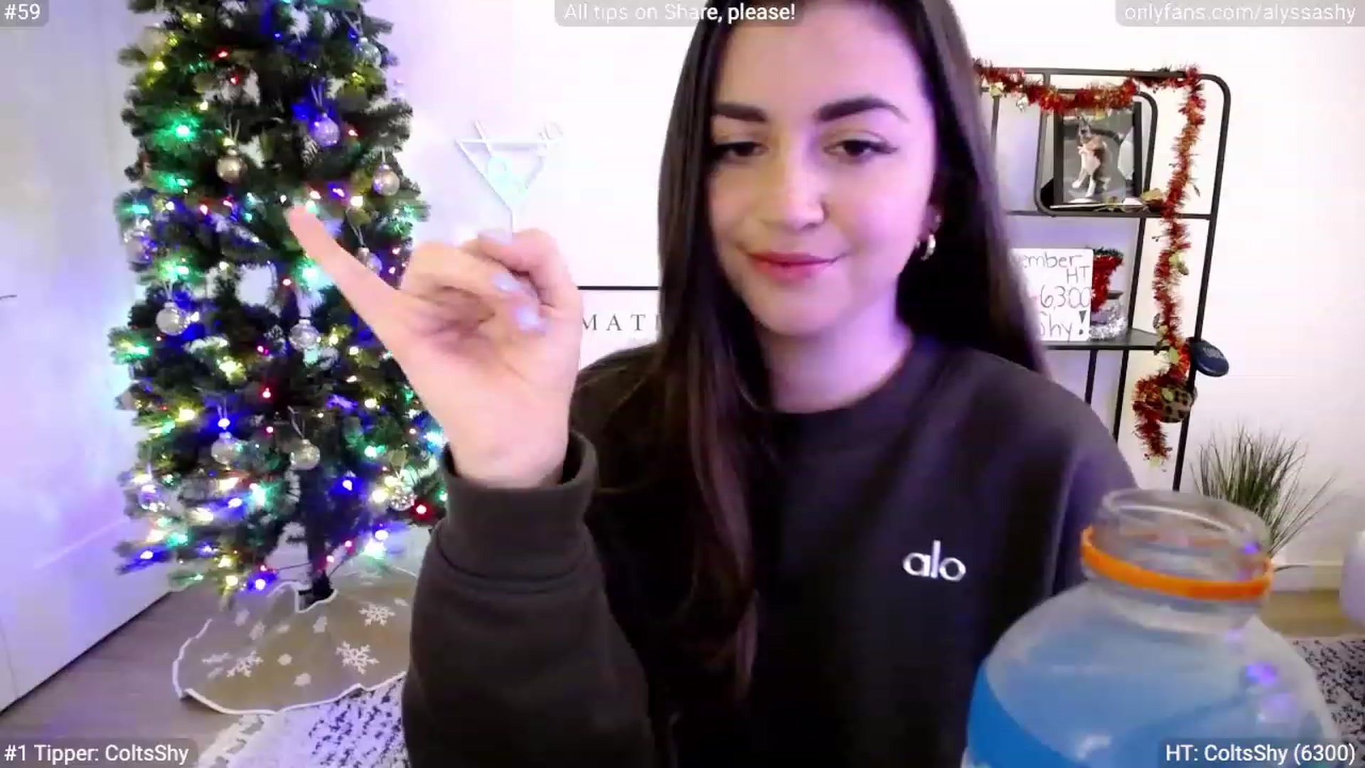 Gallery image thumbnail from AlyssaShy's myfreecams stream on, 11/23/2023, 03:27 image 19 of 20