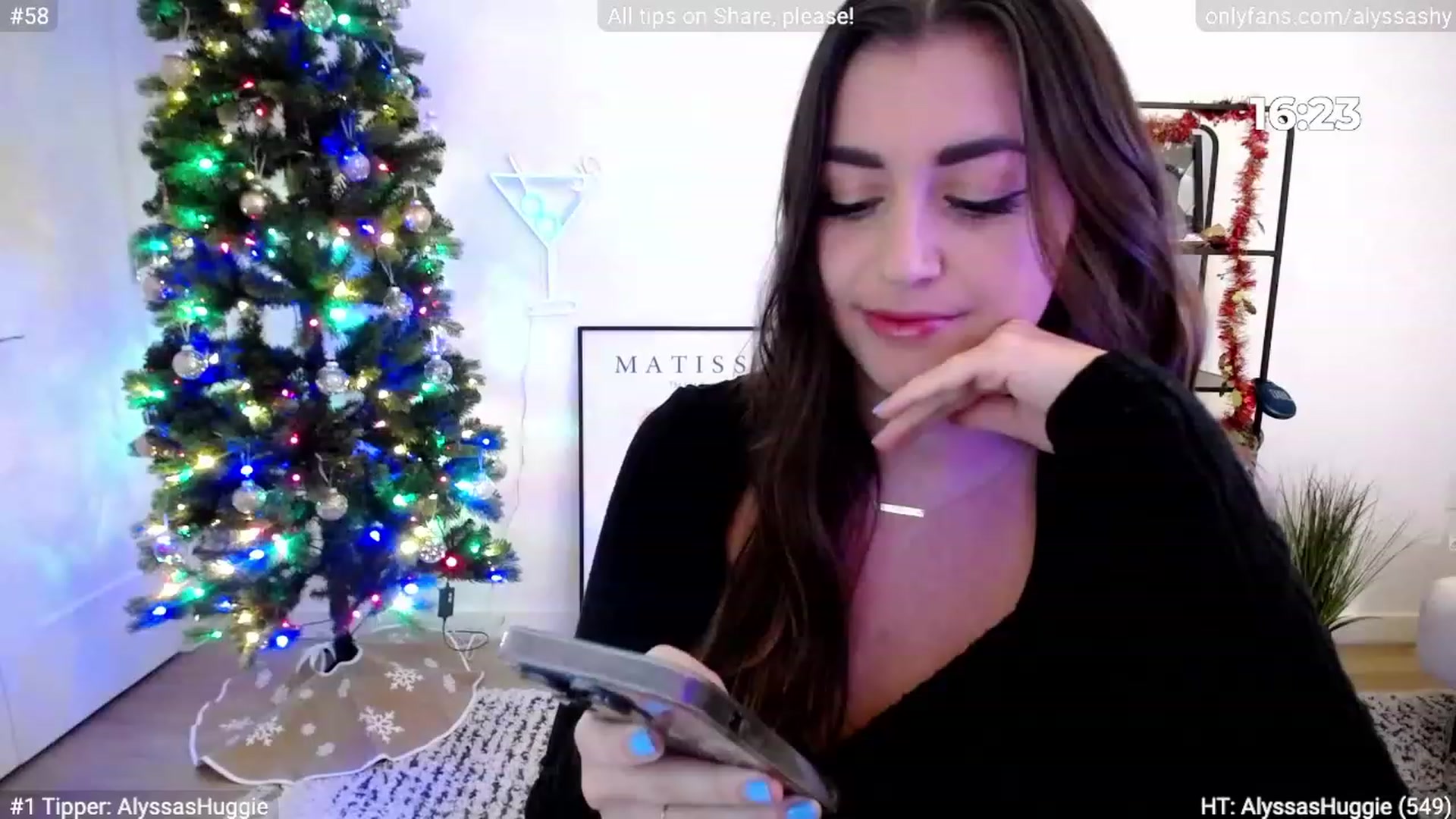 Gallery image thumbnail from AlyssaShy's myfreecams stream on, 11/24/2023, 22:55 image 13 of 20